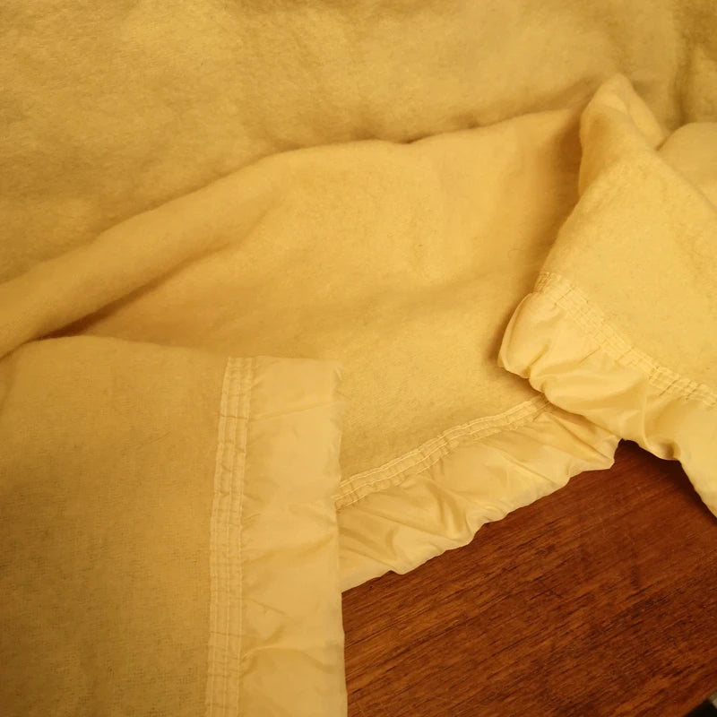 Single Soft Warm Yellow Wool Blanket Bedspread