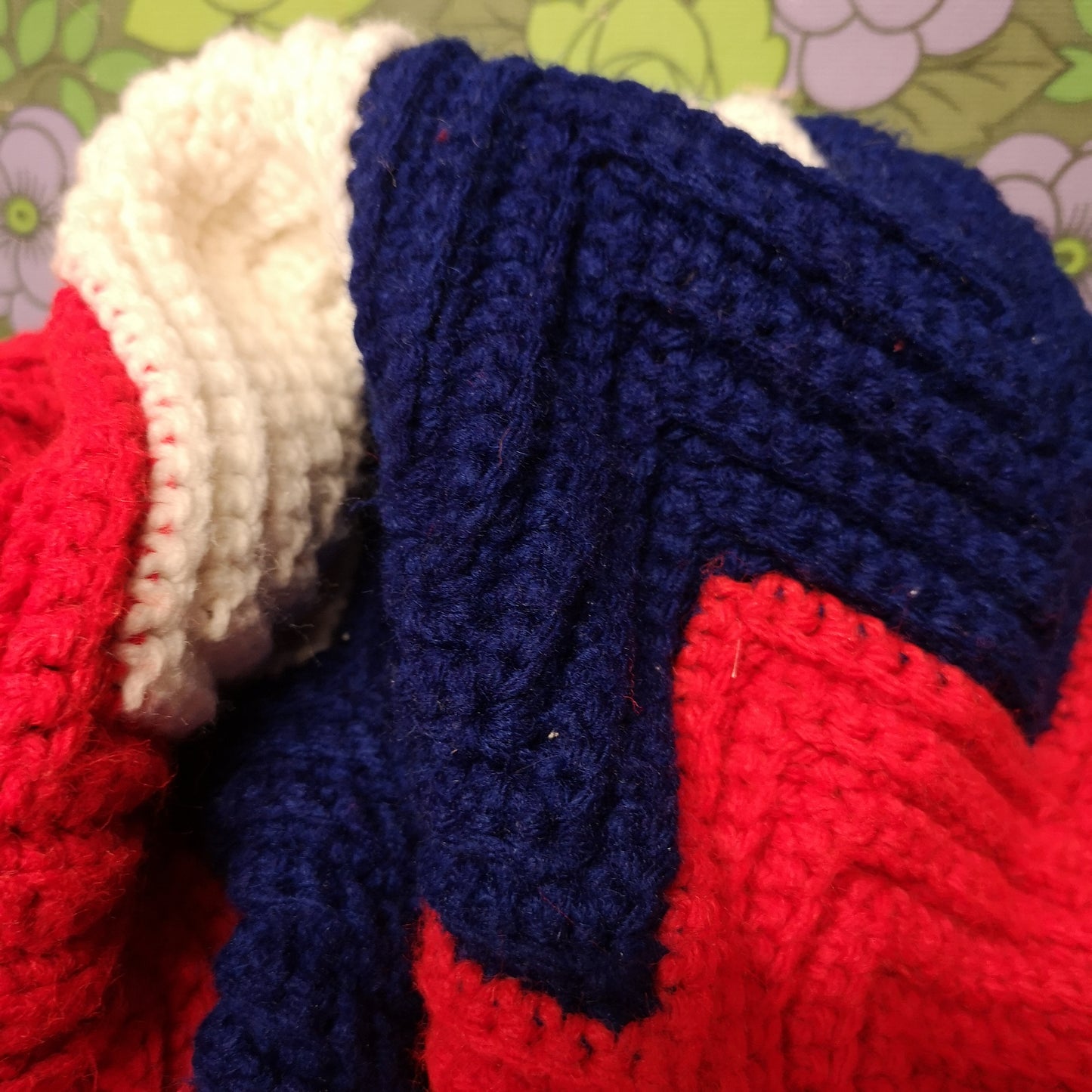 Red White Blue Stripy Zig Zag Knitted Blanket