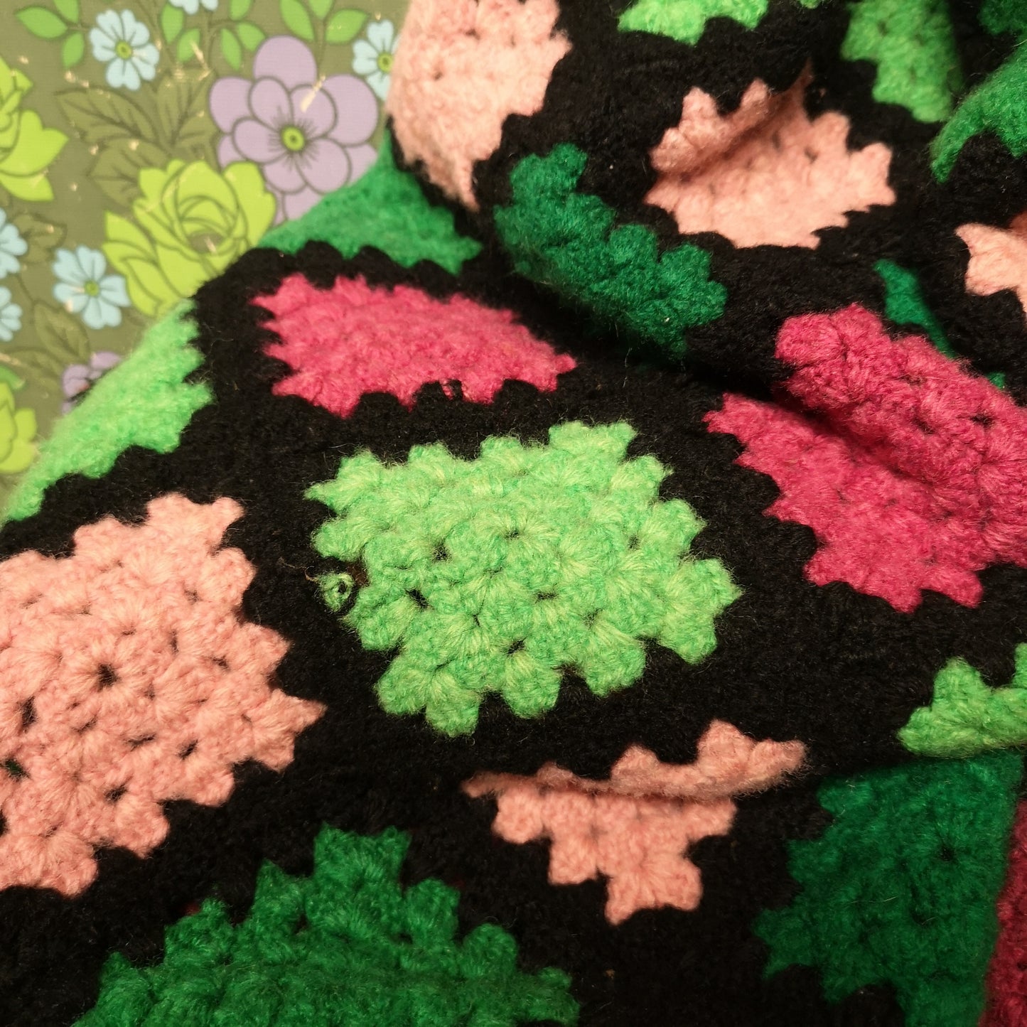 Pink Green granny Patchwork All Wool Knitted Crochet Single Blanket