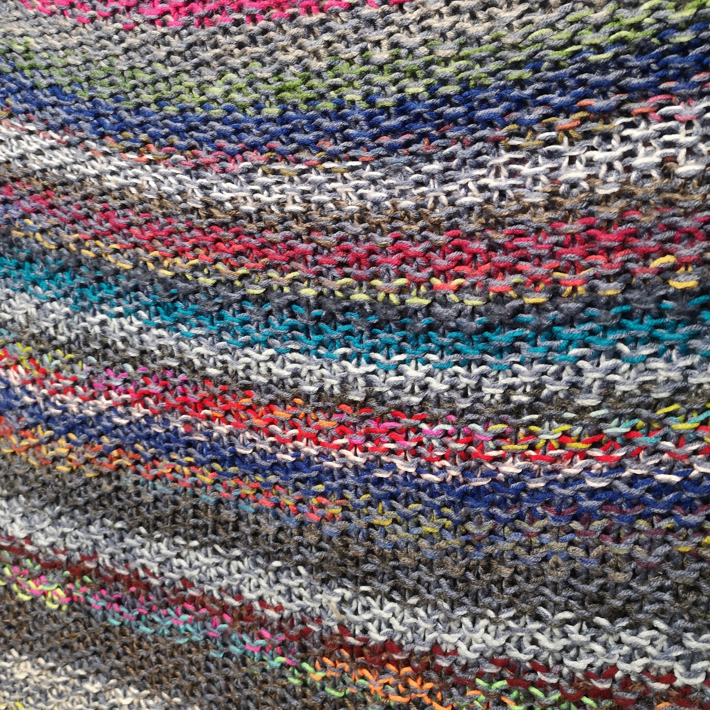 Large Colourful Stripy Knitted Blanket Warm King-size Bedspread
