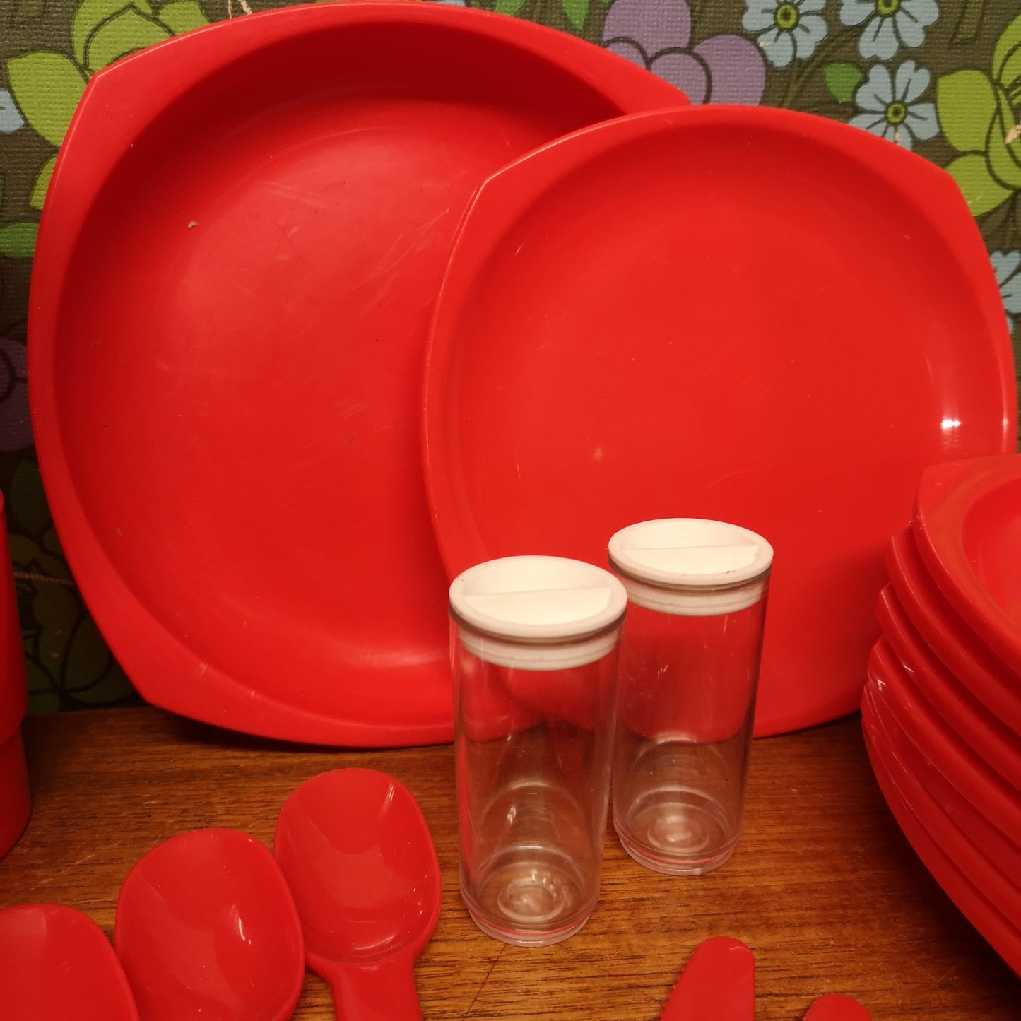 Red Plastic Picnic Camping Set Plates Cups Knives Forks Spoons