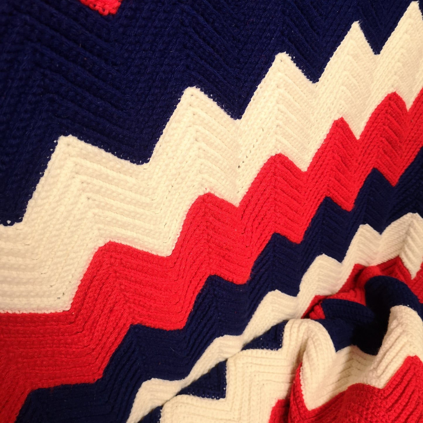Red White Blue Stripy Zig Zag Knitted Blanket