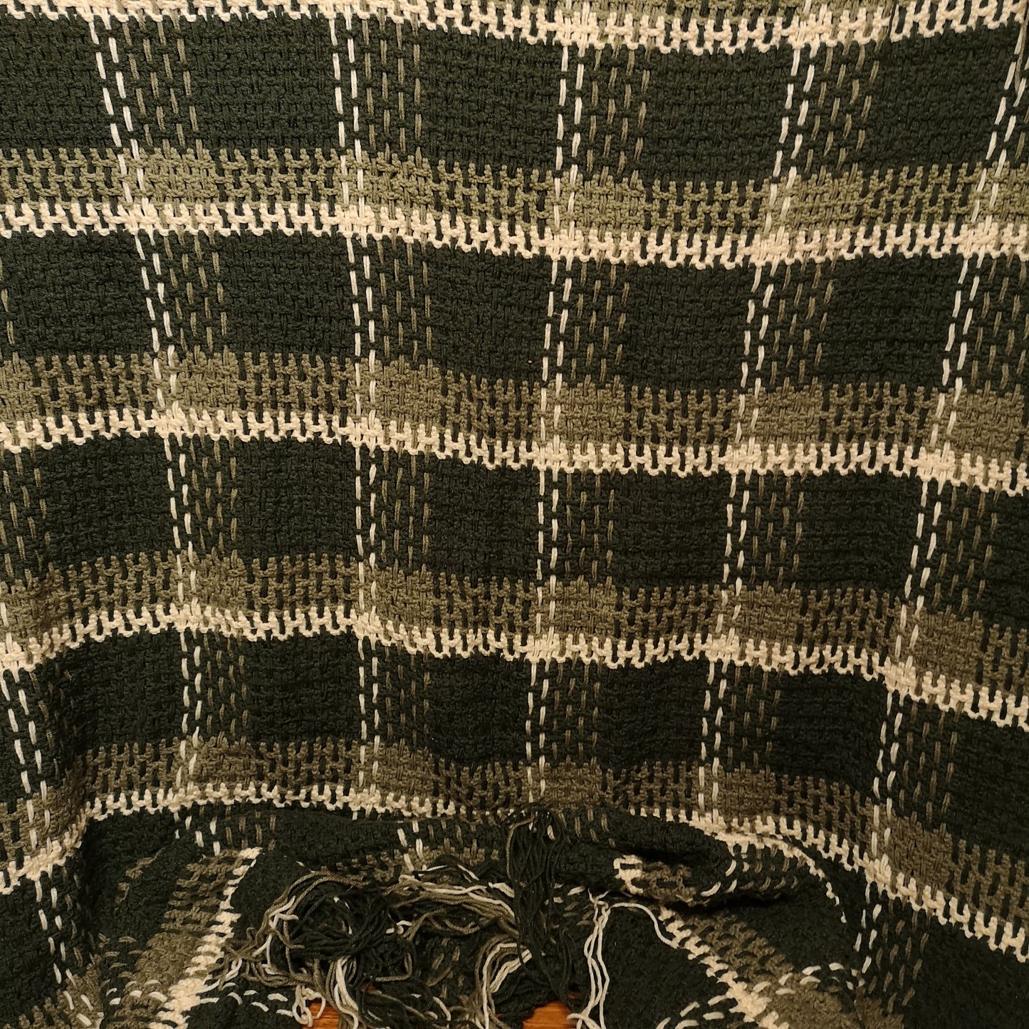 Green Grey Checked Basket effect Knitted Blanket Bedspread