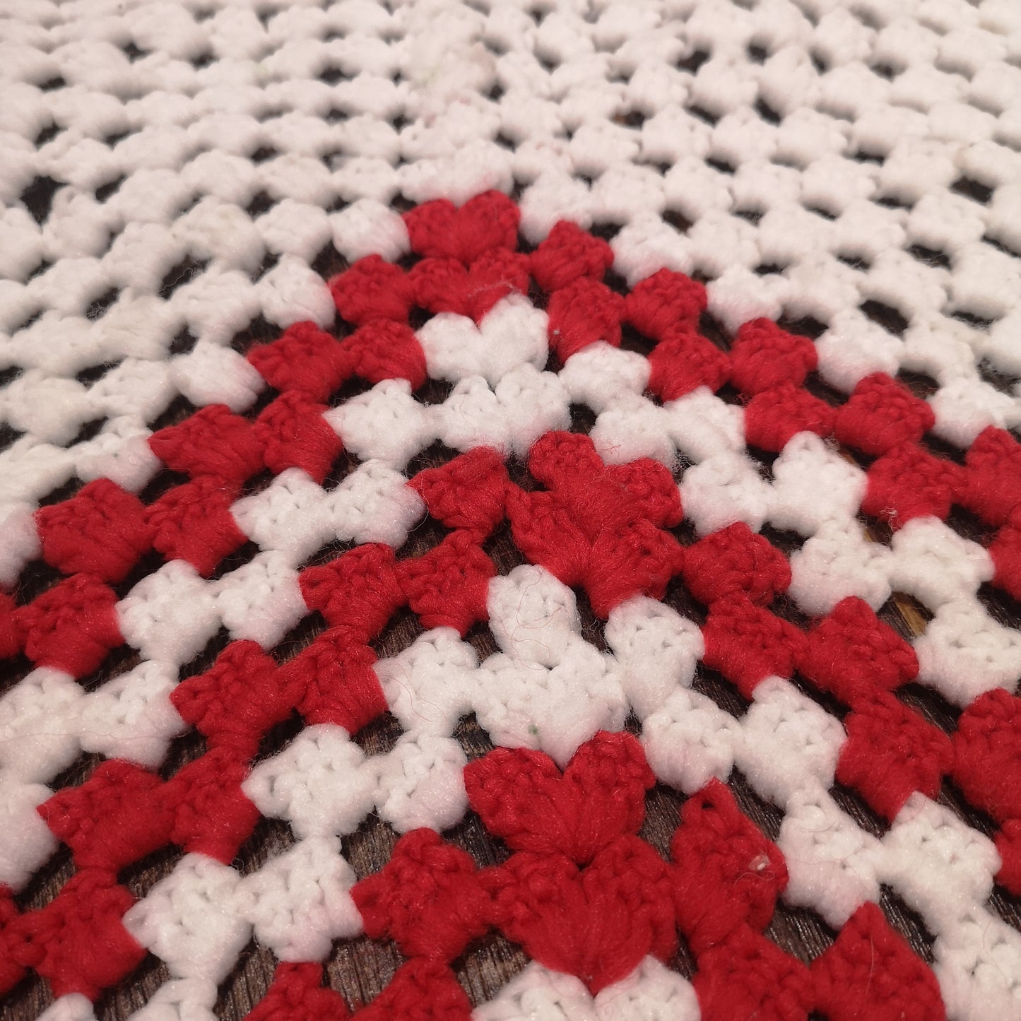 Red White Bedspread Vintage Knitted Crochet Double Bed Blanket Throw