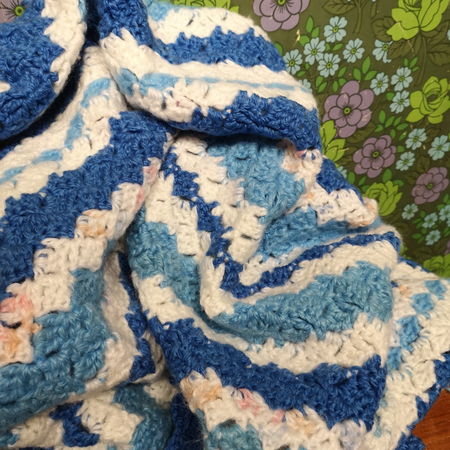 Chunky Soft Warm Knitted Blue Stripy Single Blanket