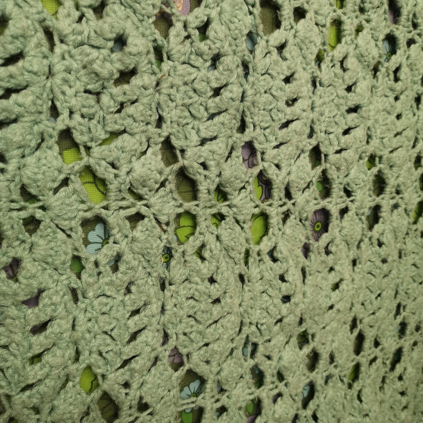 Pretty Knitted Green Frill Single Blanket Bedspread Throw