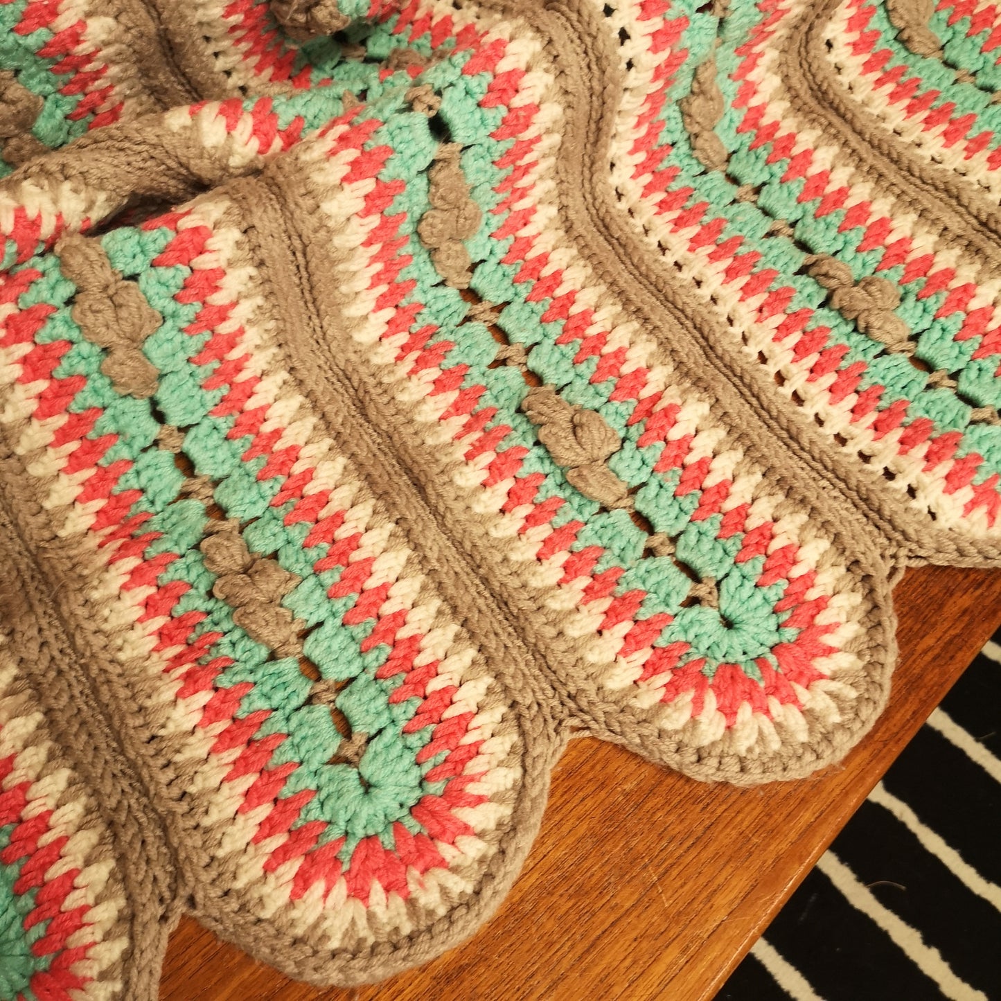 Stripy Knitted Green Pink Beige Texture Bedspread Blanket Throw