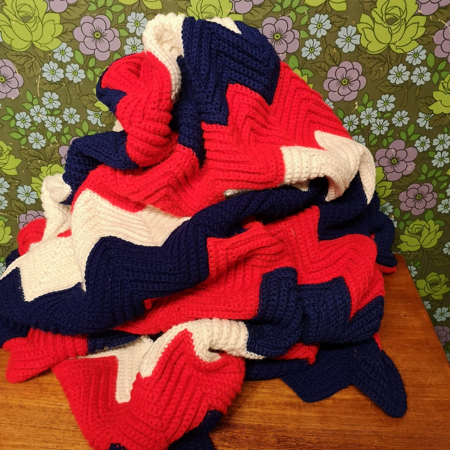 Red White Blue Stripy Zig Zag Knitted Blanket