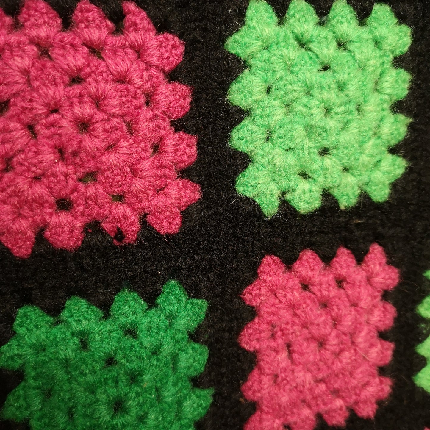 Pink Green granny Patchwork All Wool Knitted Crochet Single Blanket