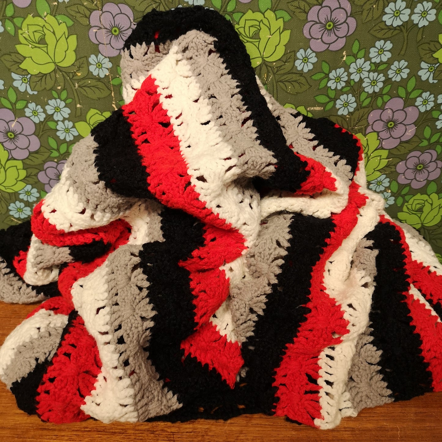 Grey Black Red Stripy Knitted Blanket Throw