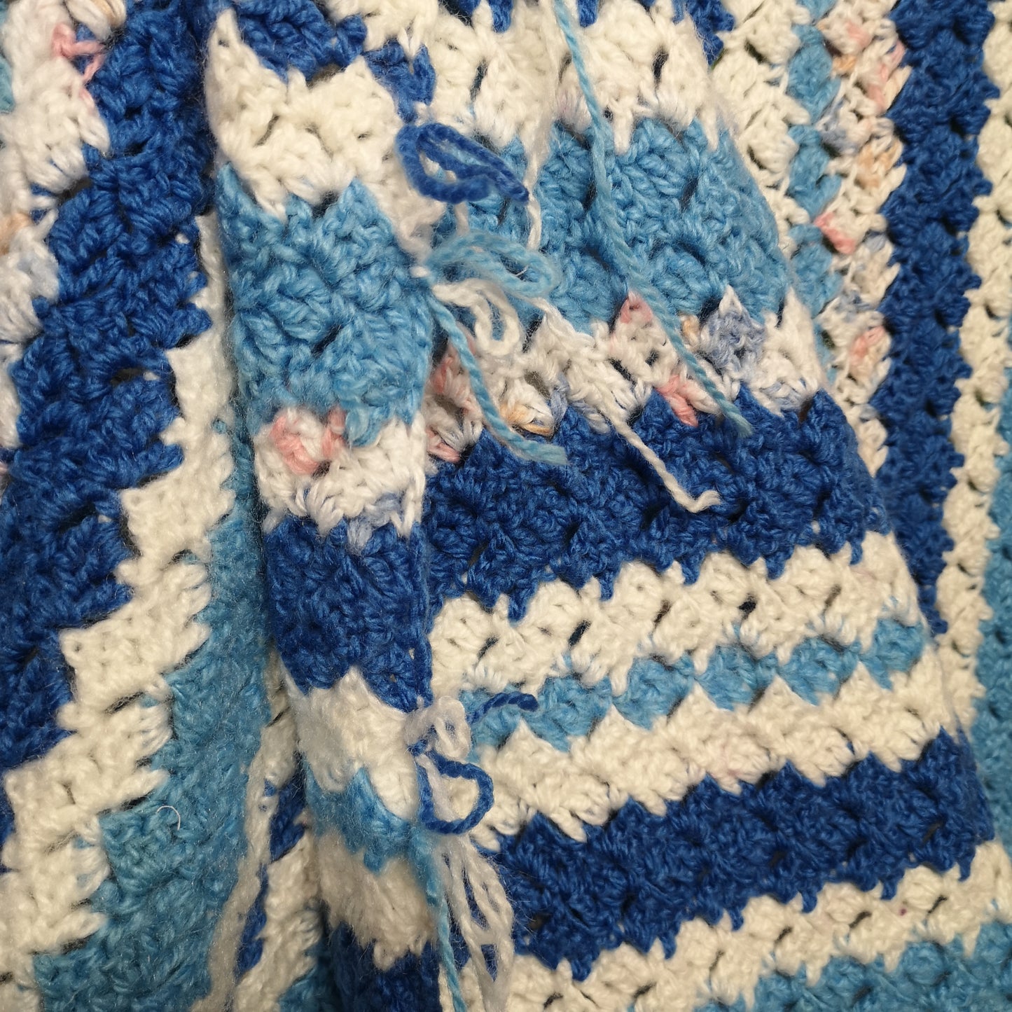Chunky Soft Warm Knitted Blue Stripy Single Blanket