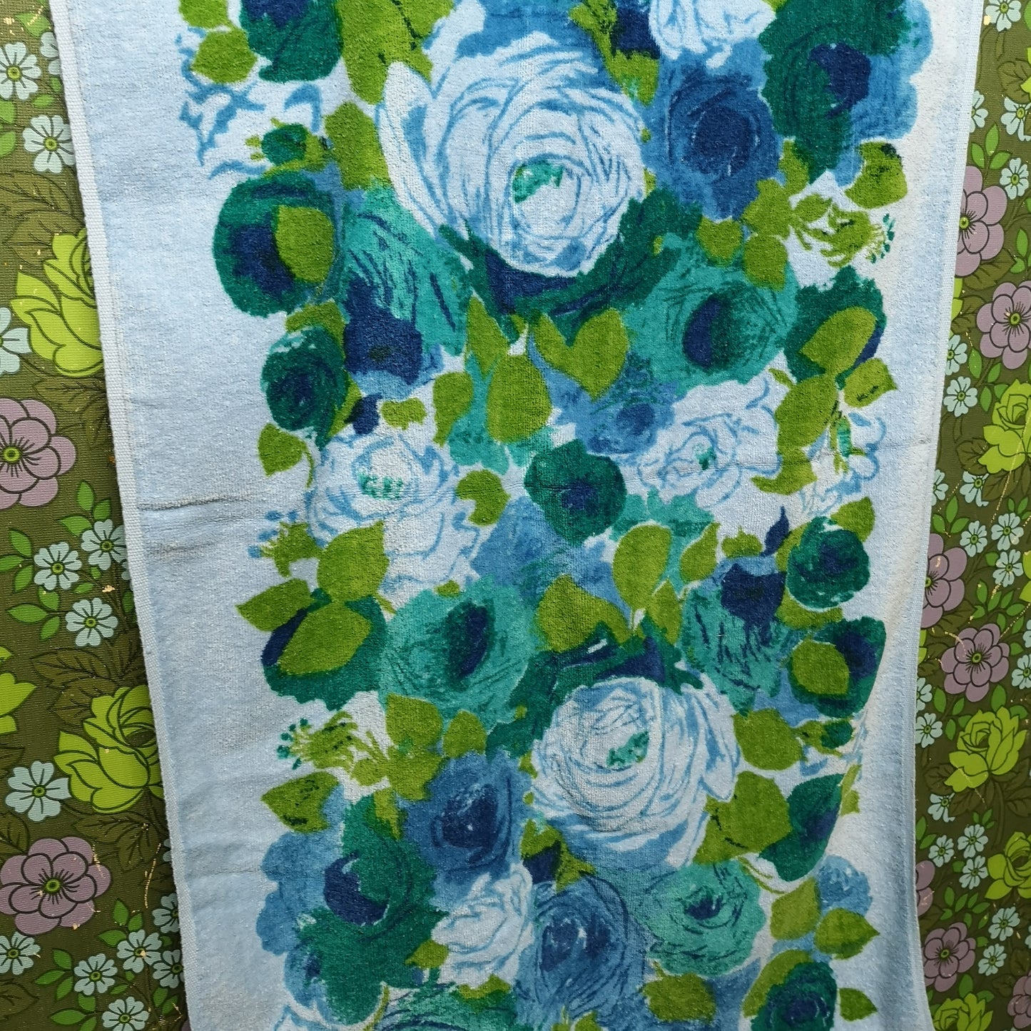 Blue Green Floral Vintage Cannon Monticello Towel Bale Bundle