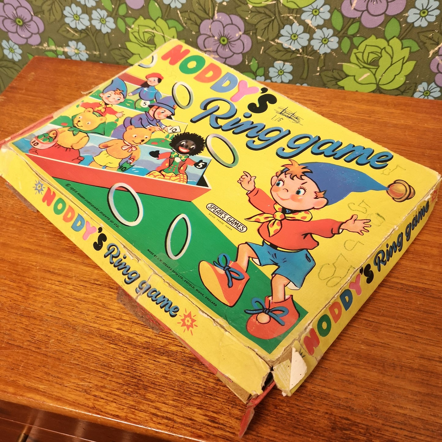 Vintage 60's Noddy's Ring Game Board Game Spears Games
