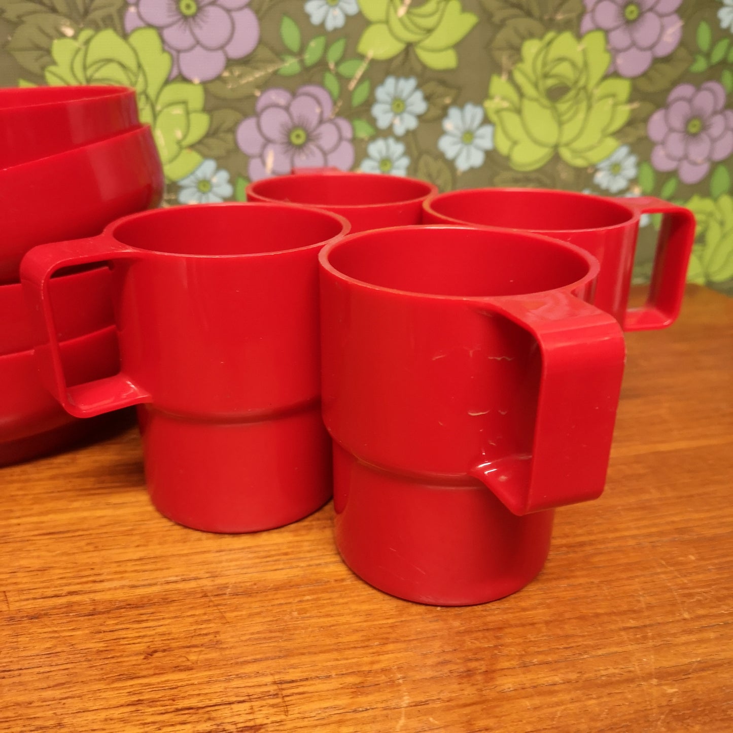 Red Plastic Picnic Camping Set Bowls and Cups