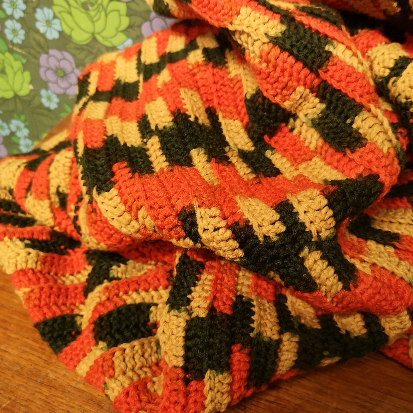 Green Orange Yellow Mottled Effect Knitted Blanket Bedspread