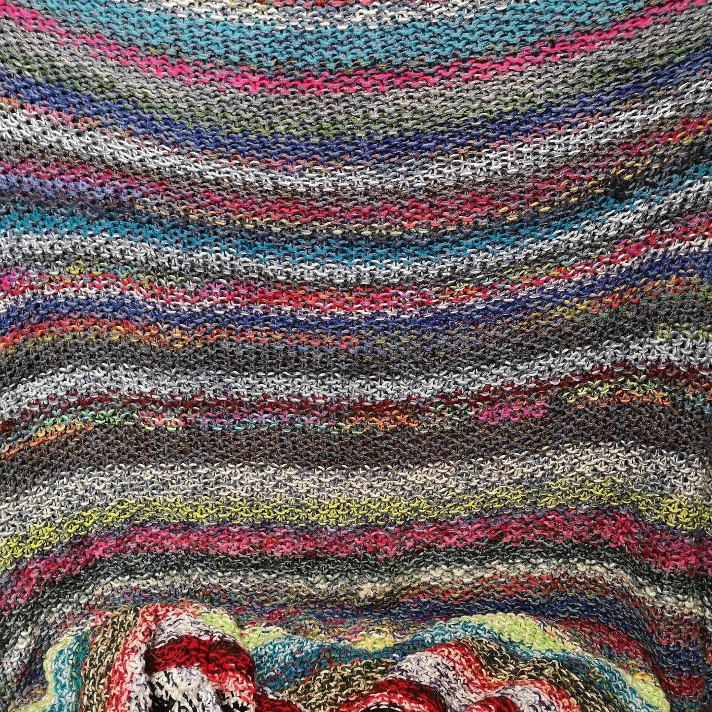 Large Colourful Stripy Knitted Blanket Warm King-size Bedspread