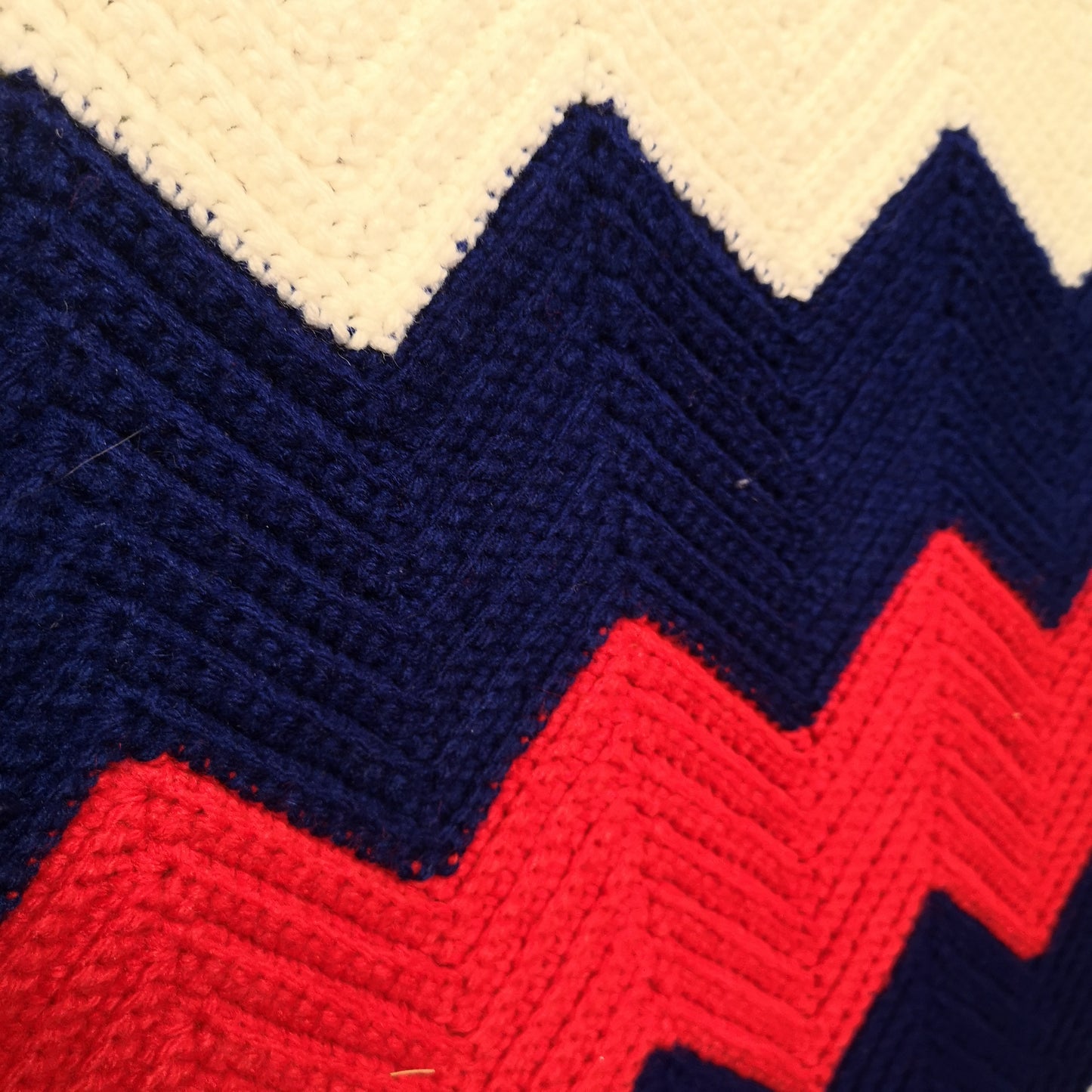 Red White Blue Stripy Zig Zag Knitted Blanket
