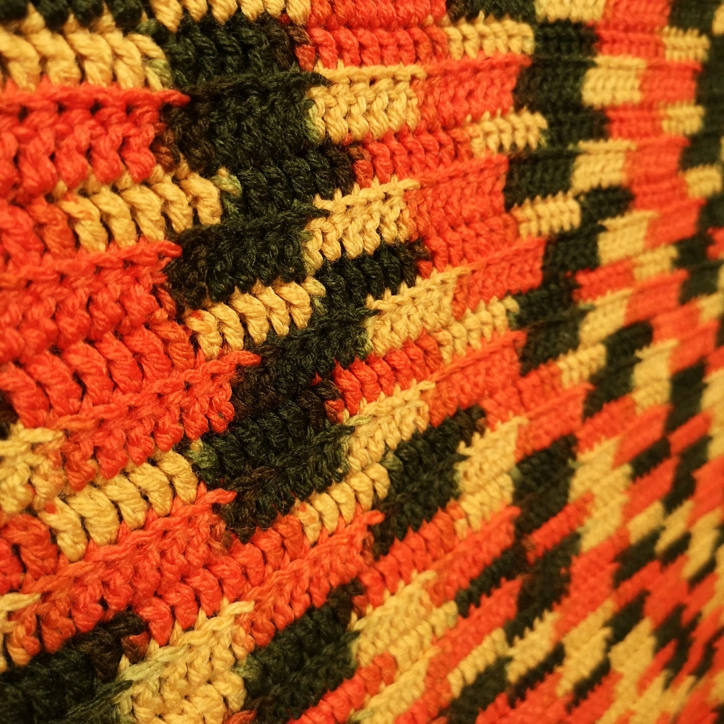 Green Orange Yellow Mottled Effect Knitted Blanket Bedspread