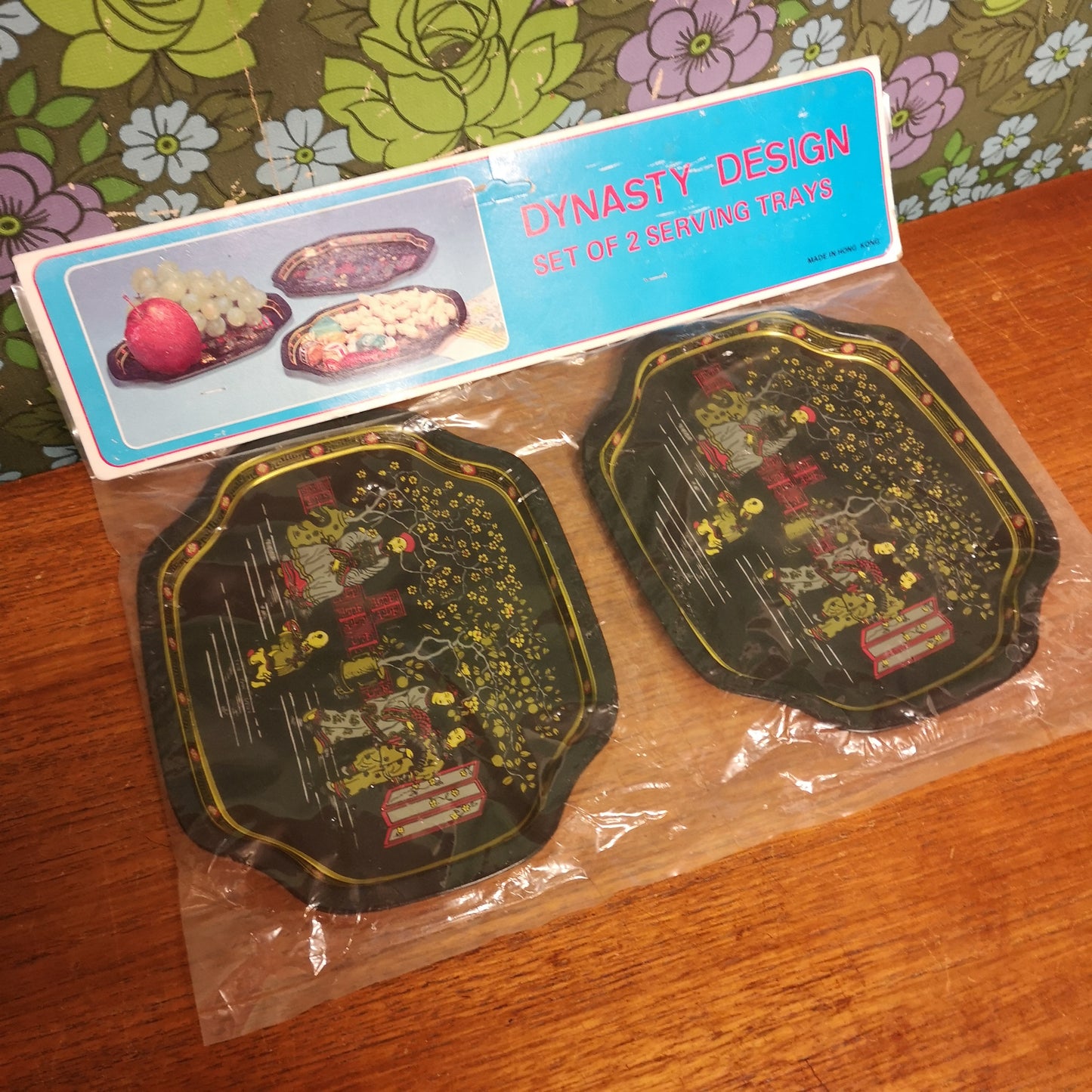 Set of Two Vintage Black Metal Tin Serving Plates Tray Dynasty