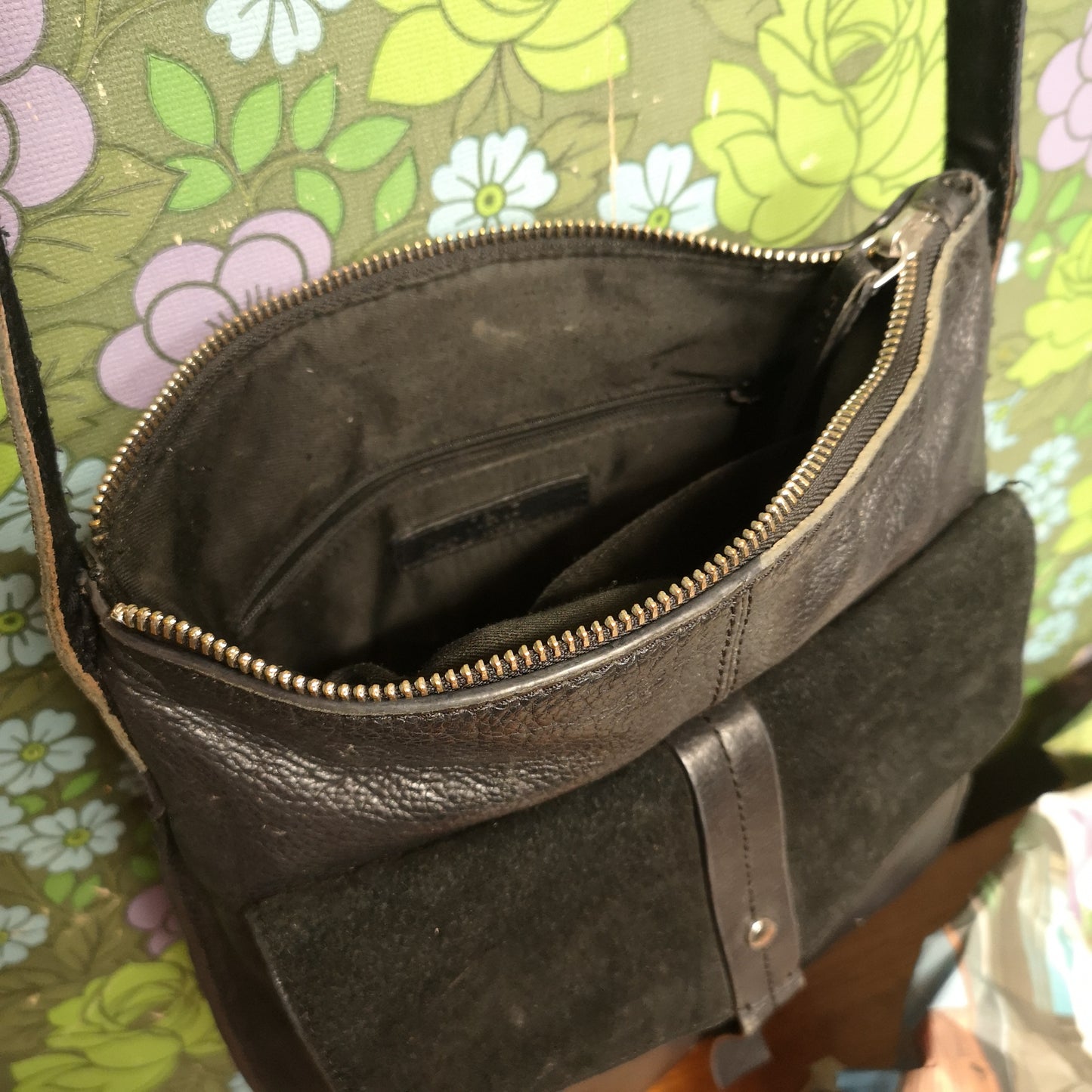 Vintage Next Black leather Suede Shoulder Bag Handbag