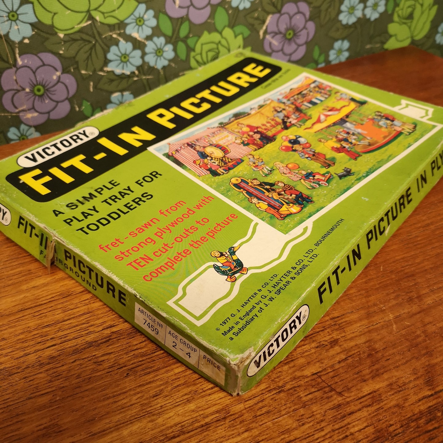 Vintage 70's Wooden Fairground Tray Puzzle by Victory
