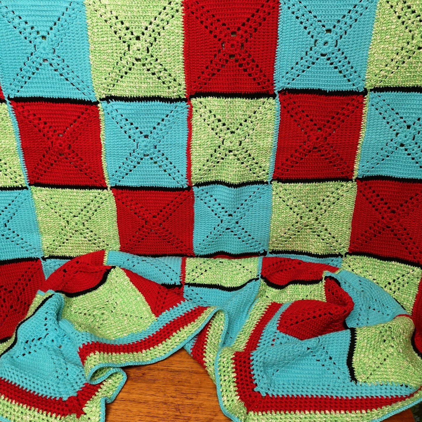 Granny Knitted Squares Patchwork Red Green Blue Single Bedspread