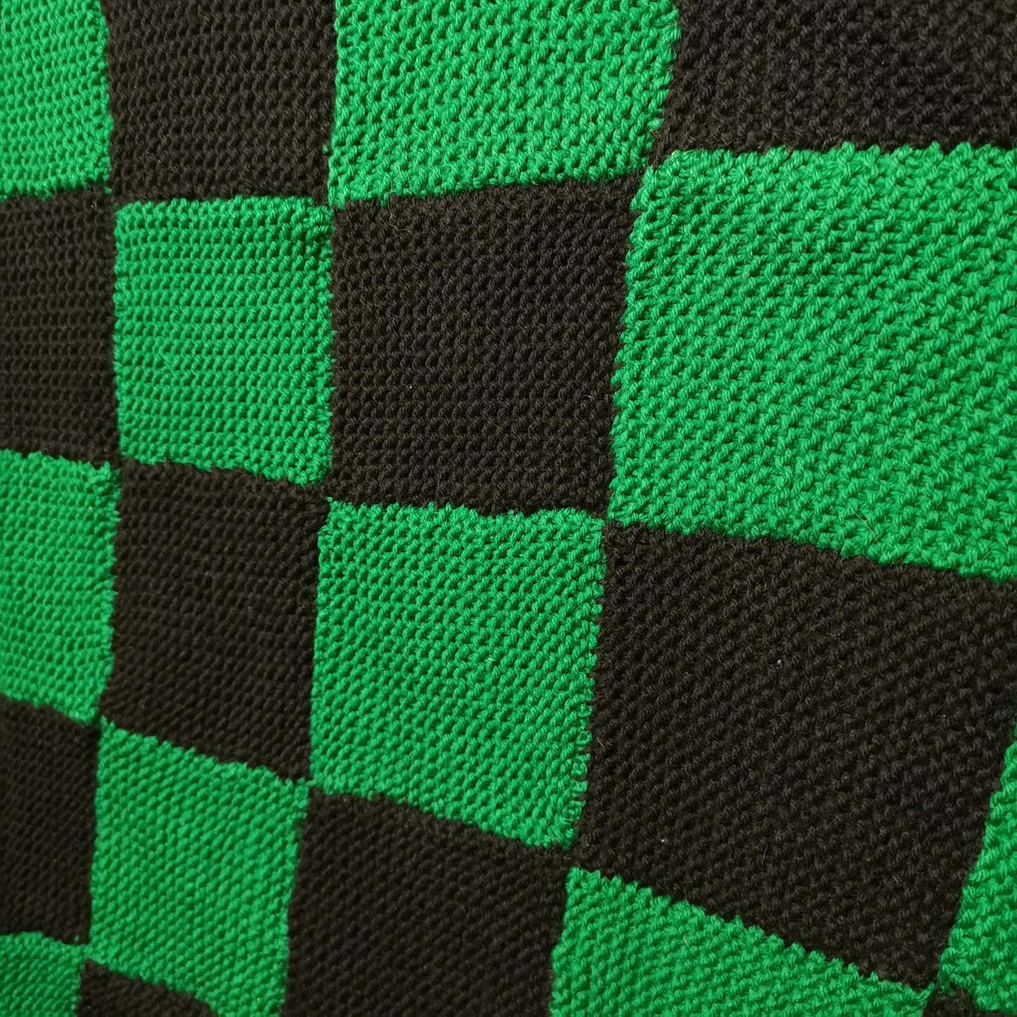 Green Black Checked Squares Patchwork Fringed Knitted Blanket