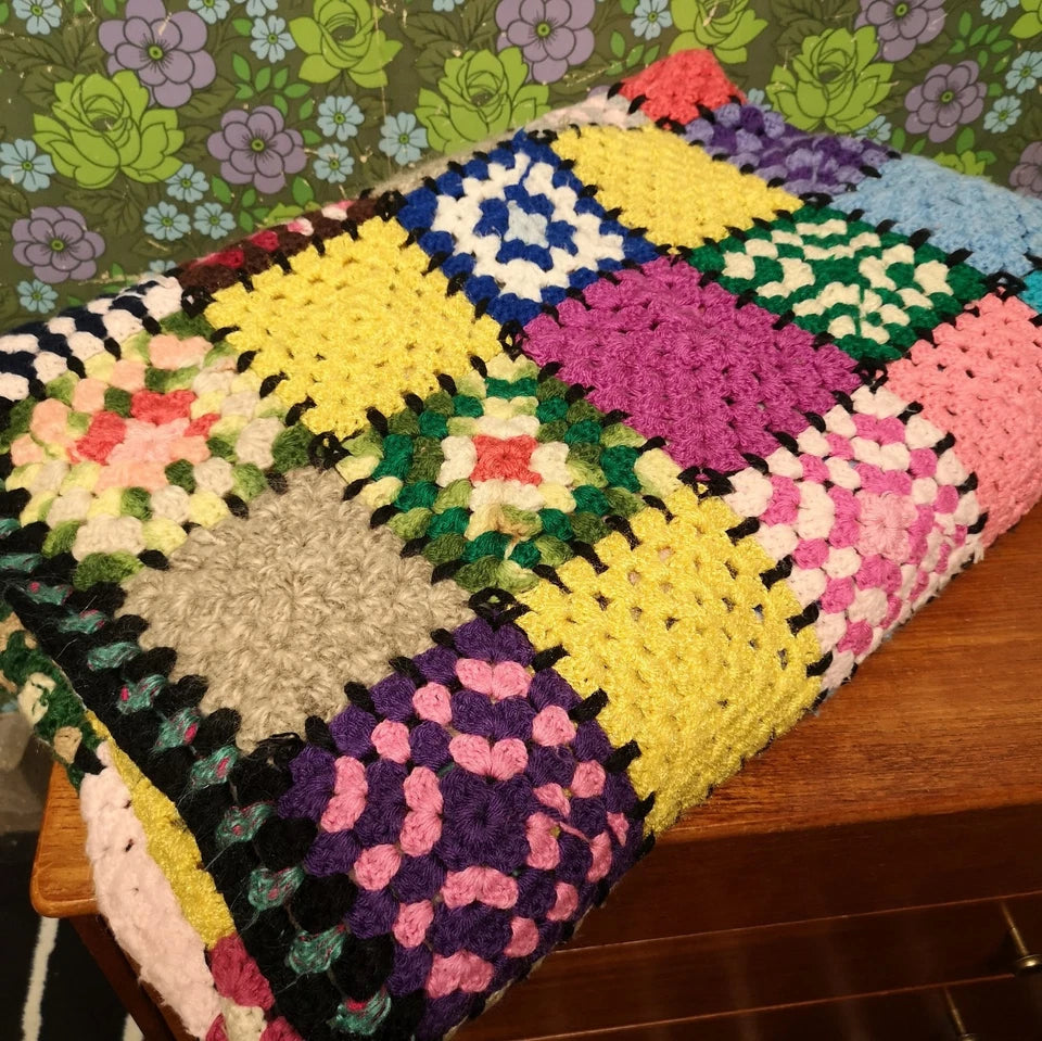 Huge Vintage Knitted Crochet Granny Squares Patchwork Blanket Throw Bedspread