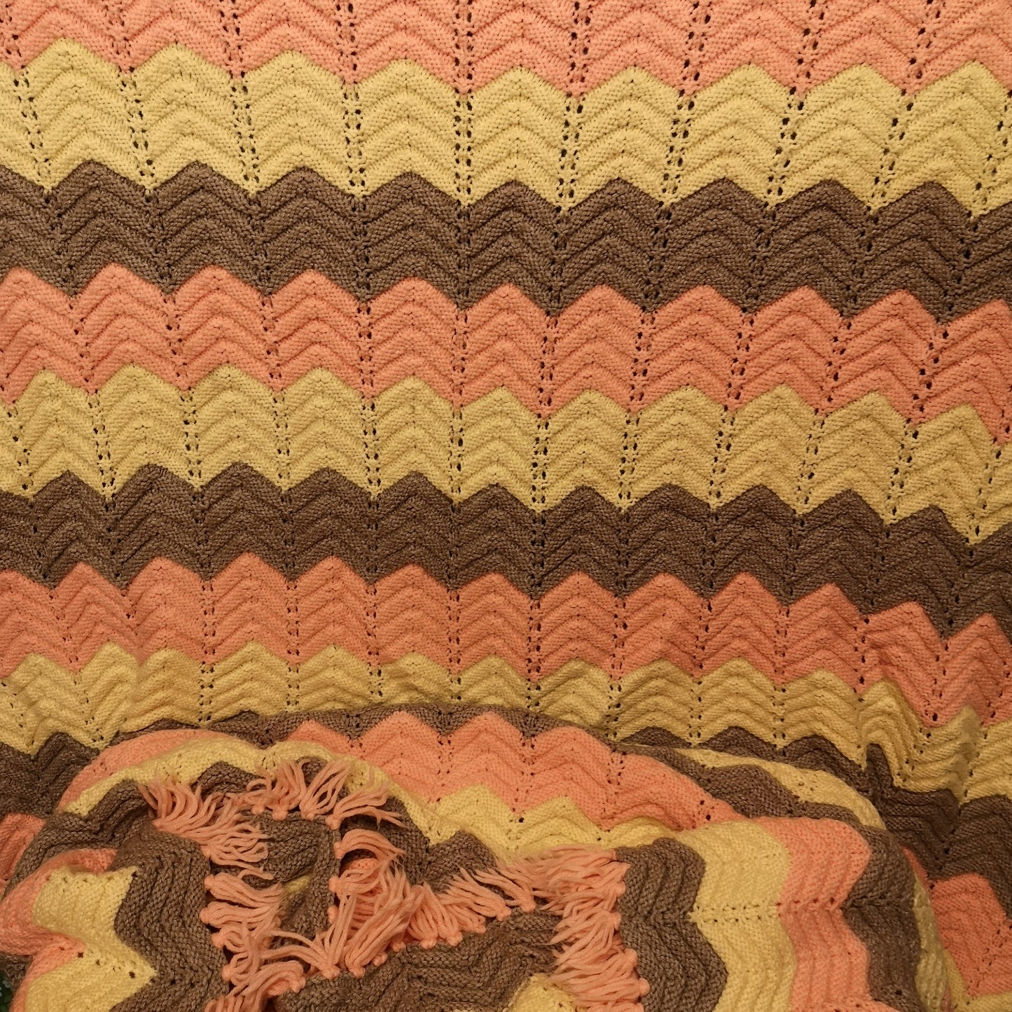 Pink Yellow Brown Zig Zag Stripe Vintage Knitted Wool Blanket Throw Bedspread