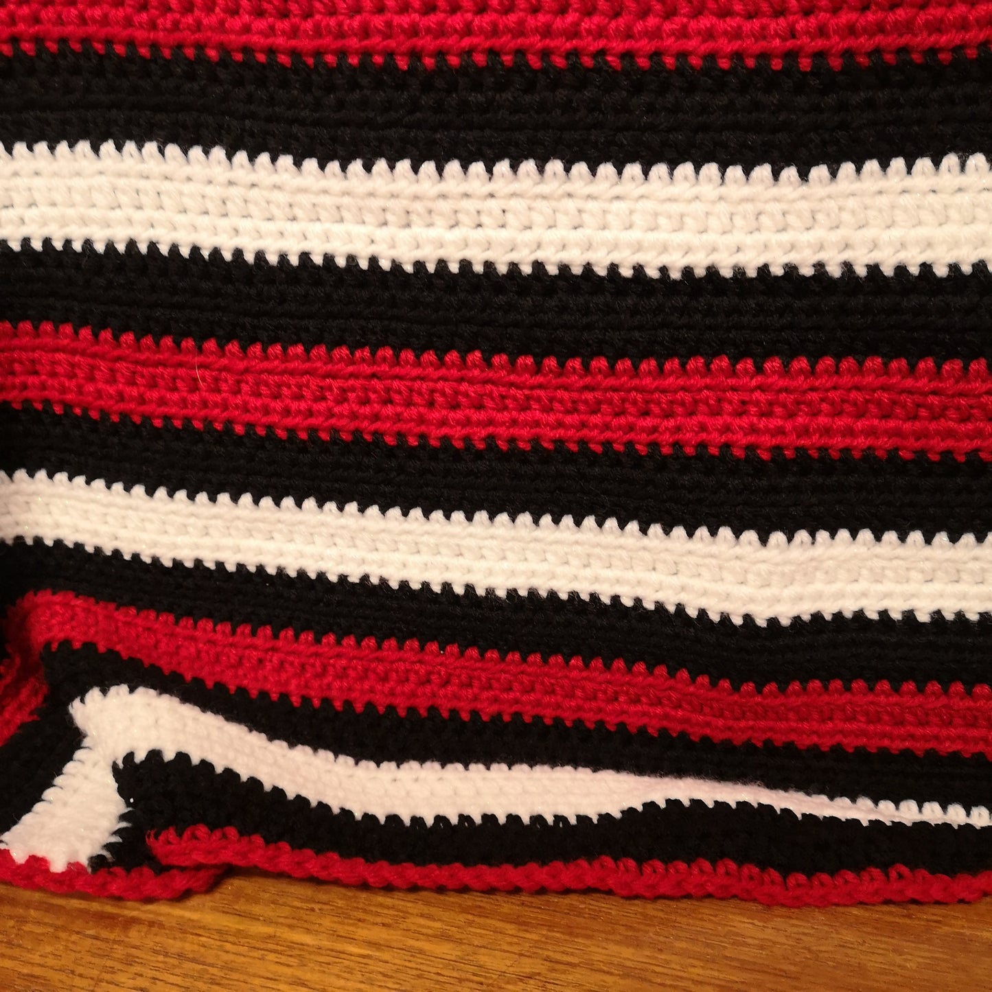 Black Red Stripes Vintage Knitted Crochet Wool Blanket Throw Bedspread