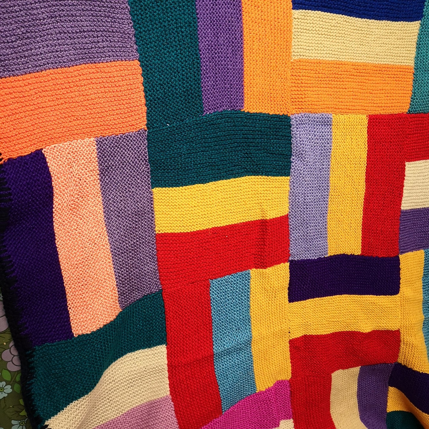 Bright Red Yellow Patchwork Granny Knitted Single Blanket Bedspread