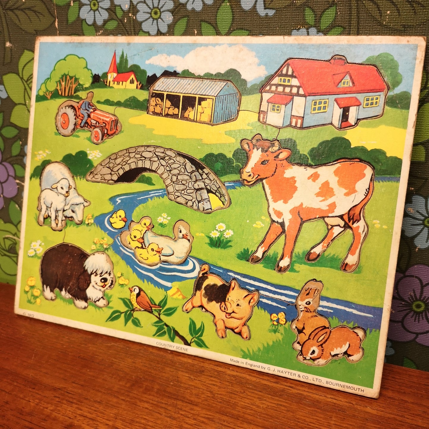 Jigsaw Wooden Farmyard Victory Tray Puzzle 1972