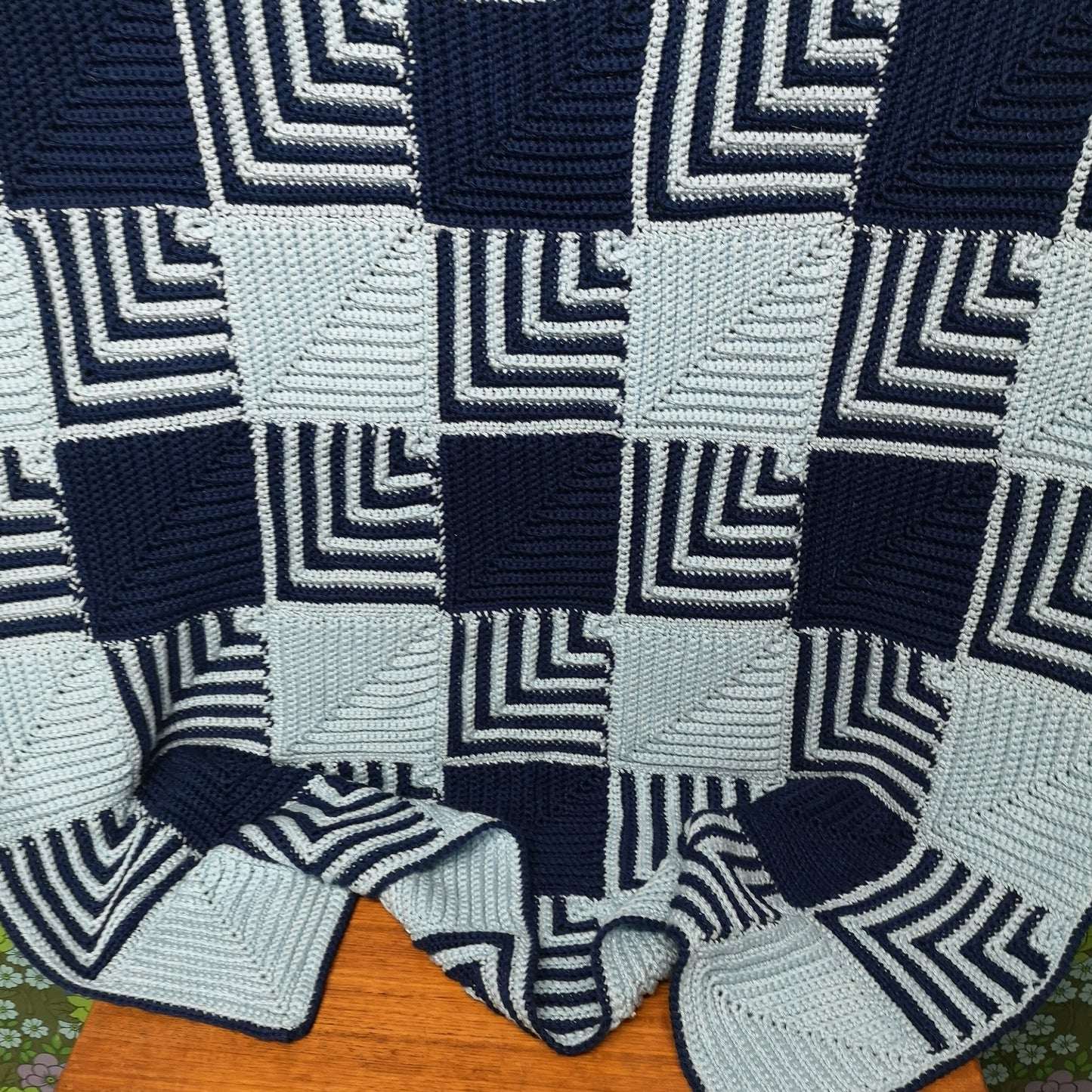 Blue Granny Squares Patchwork knitted Blanket Throw