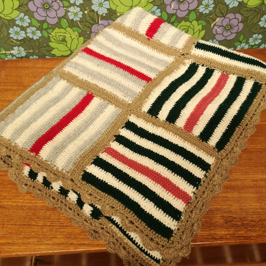Knitted Patchwork Shabby Chic granny Squares Blanket Throw