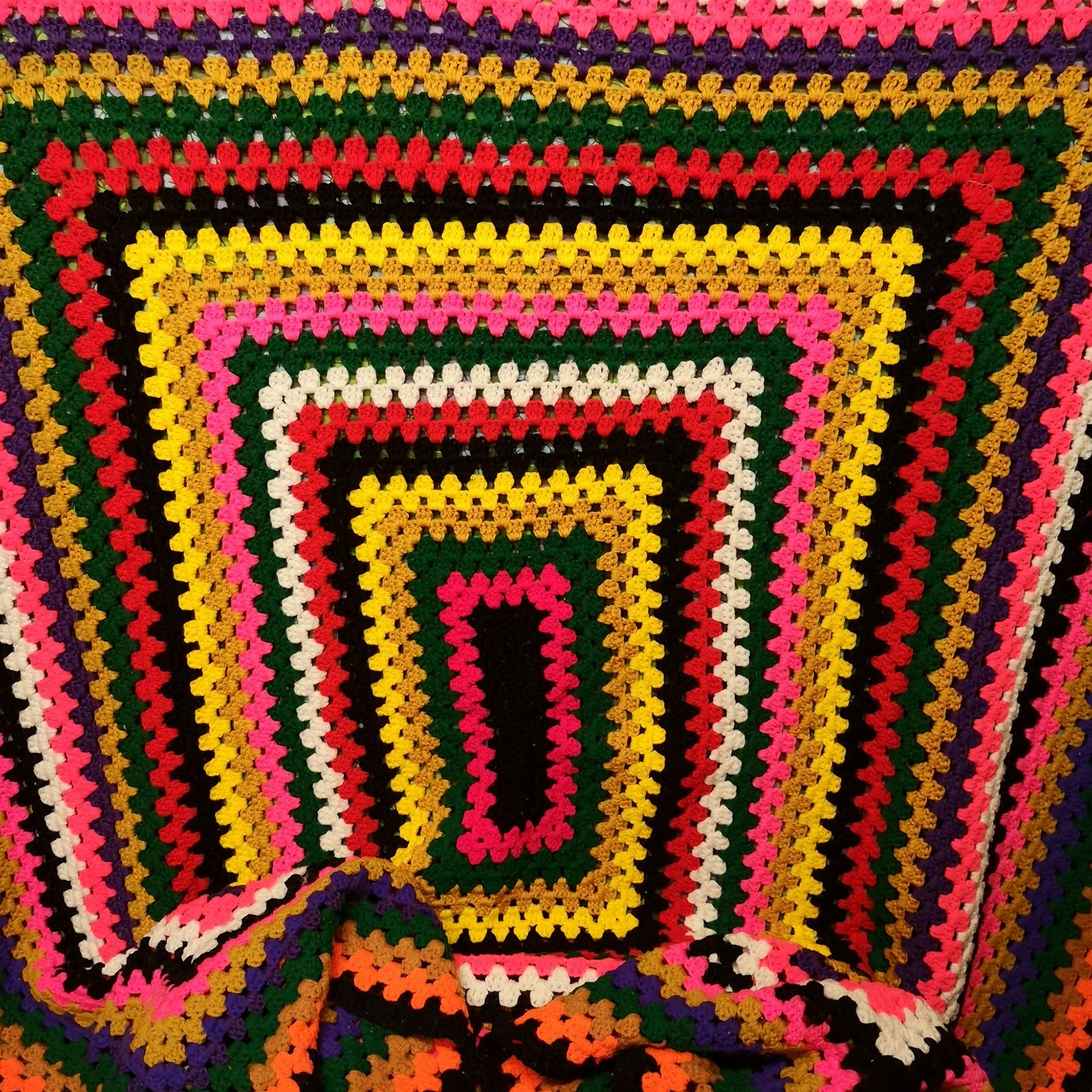 Bright Retro Stripy Knitted Granny Single Blanket Bedspread