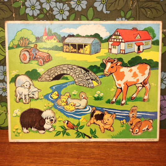 Jigsaw Wooden Farmyard Victory Tray Puzzle 1972