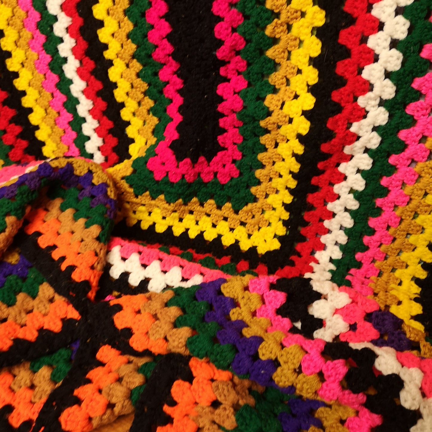 Bright Retro Stripy Knitted Granny Single Blanket Bedspread