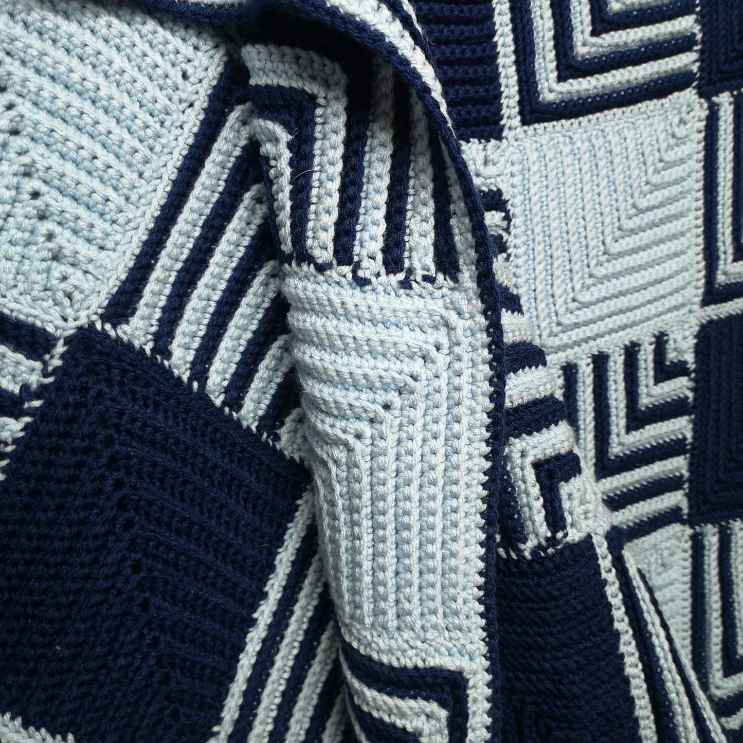 Blue Granny Squares Patchwork knitted Blanket Throw