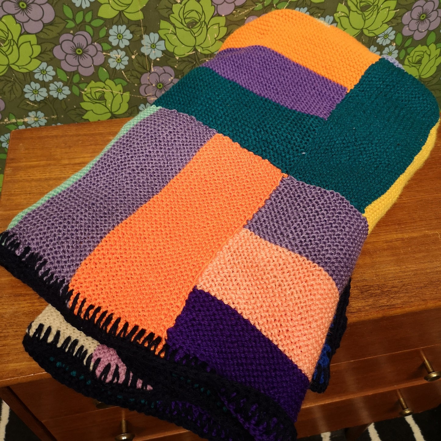 Bright Red Yellow Patchwork Granny Knitted Single Blanket Bedspread