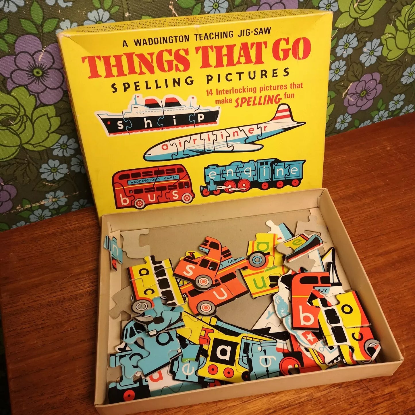 Vintage 60's Waddington Things That Go Puzzle