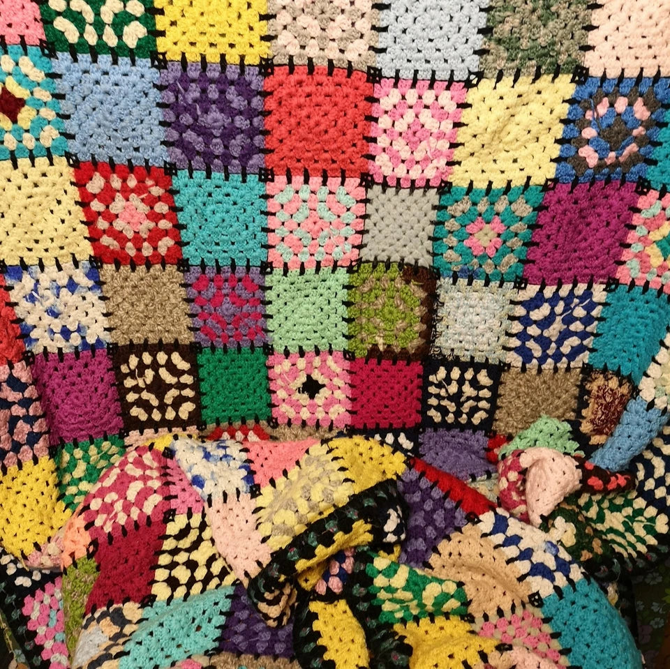 Huge Vintage Knitted Crochet Granny Squares Patchwork Blanket Throw Bedspread